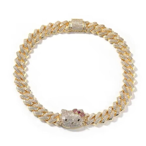 Sanrio Hello Kitty 18k Gold Flash Plated Mommy & Me Pendant  Hello Kitty Gold Chain Necklace 70 F 5
